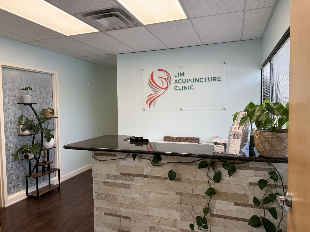 Lim Acupuncture Clinic reception Castle Rock location, offering Celluma LED Light Therapy services.